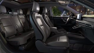 2026 Lincoln Lincoln Corsair® Internal Image 1